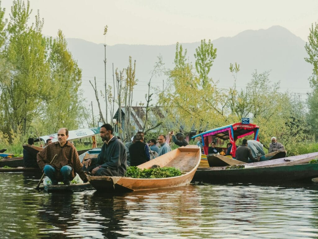 Shikara Boat in Floating Markets of Dal Lake in Srinagar